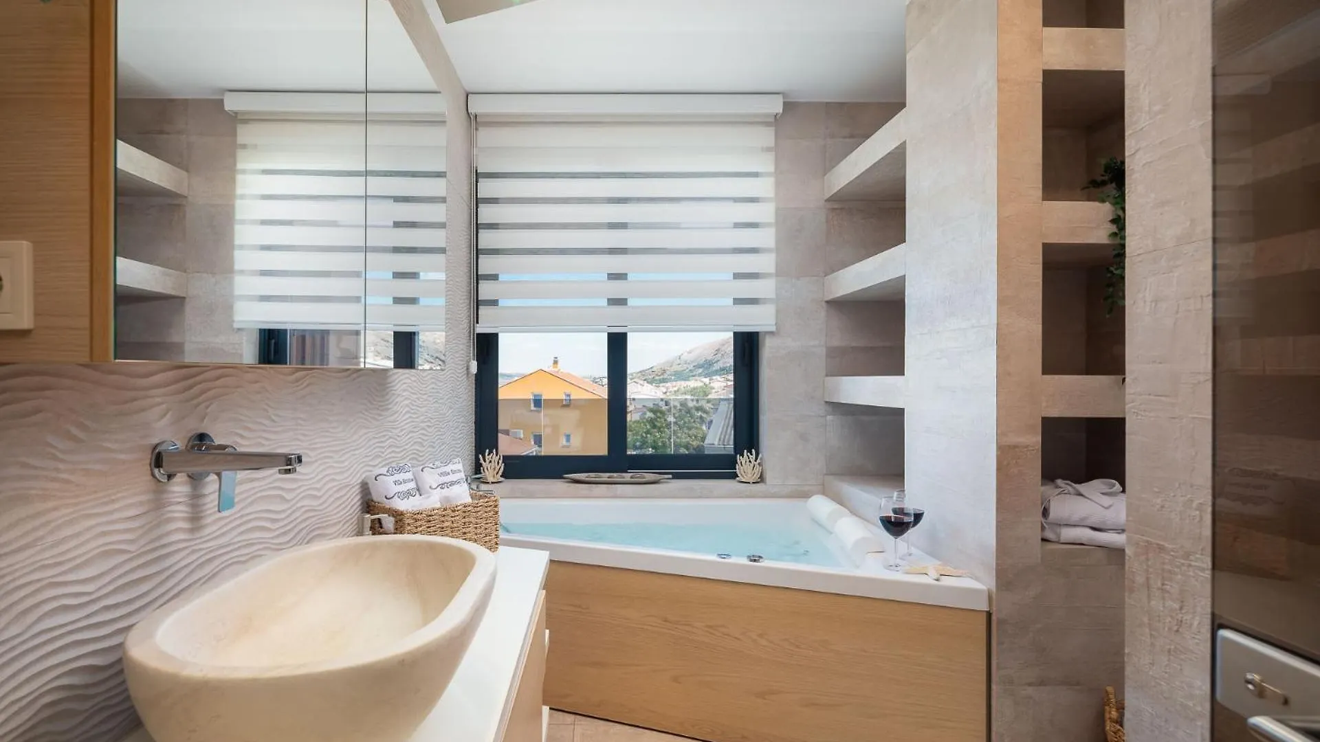 Villa Emma On Island Pag For 14 Persons With Sea View, Wellness & Pool Heating Pag Town