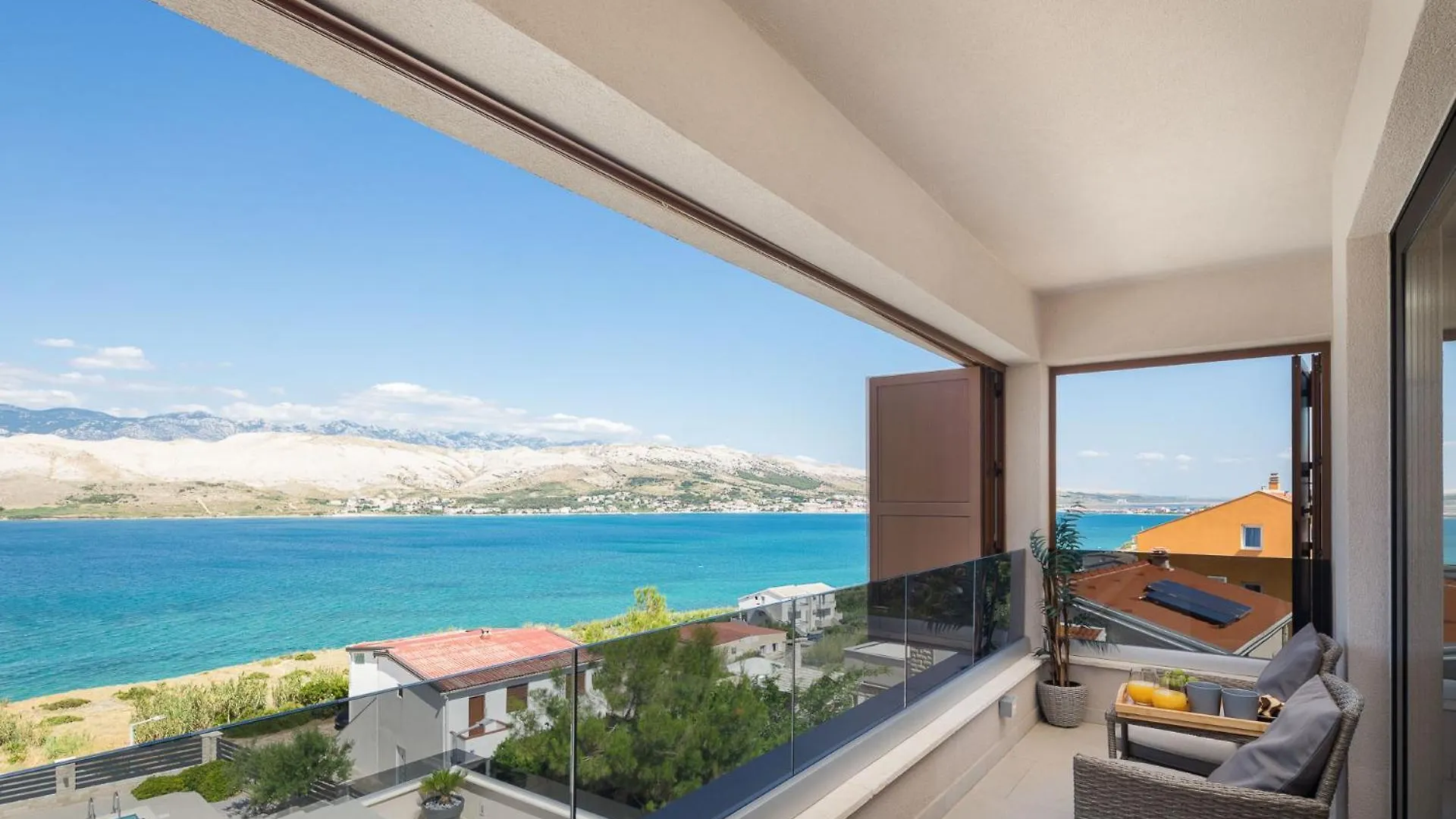 Villa Emma On Island Pag For 14 Persons With Sea View, Wellness & Pool Heating Pag Town 0*,